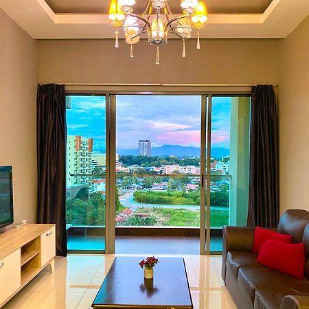 Capital O 90987 The Loft Residences Homestay @ Imago Shopping Mall 2 Kampong Sembulan المظهر الخارجي الصورة